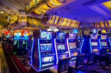 Recently Played dashboard showing live-dealer tables and football matches